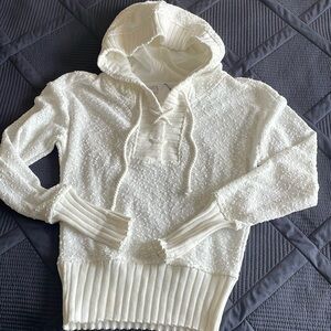 Sunday hooded sweater